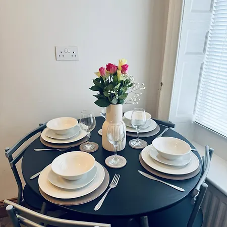 Kirkgate - 2 Bedrooms - Sleeps 4 Holiday home Cockermouth