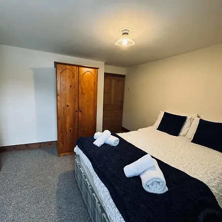 Kirkgate - 2 Bedrooms - Sleeps 4 Holiday home Cockermouth