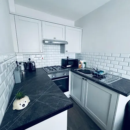 Kirkgate - 2 Bedrooms - Sleeps 4 Holiday home *